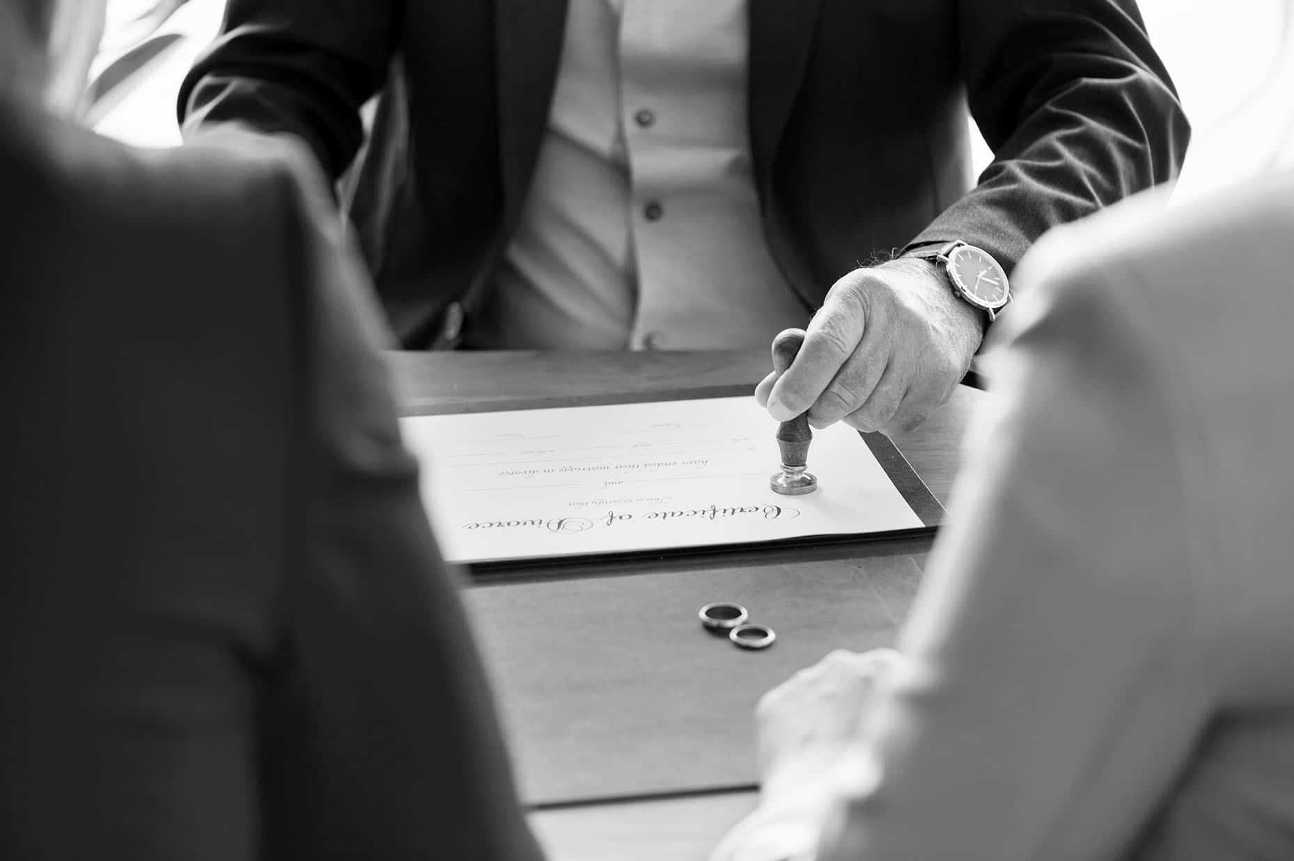 how-divorce-impacts-your-business